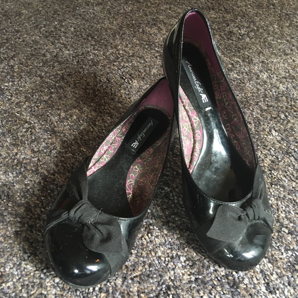 American Eagle Black Bow Kitten Heels - Picture 2 of 7